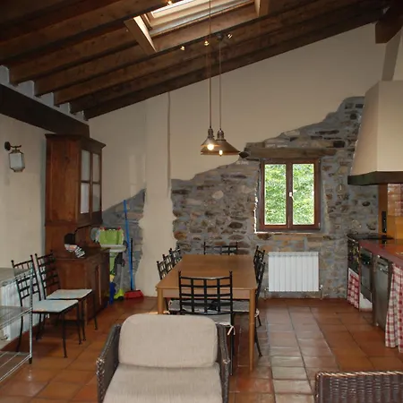 Olazabal Azpikoa شقة